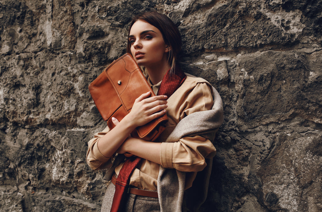 6 Must Have Handbags