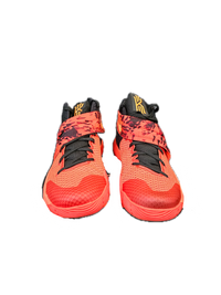 Nike Kyrie Inferno Sneakers