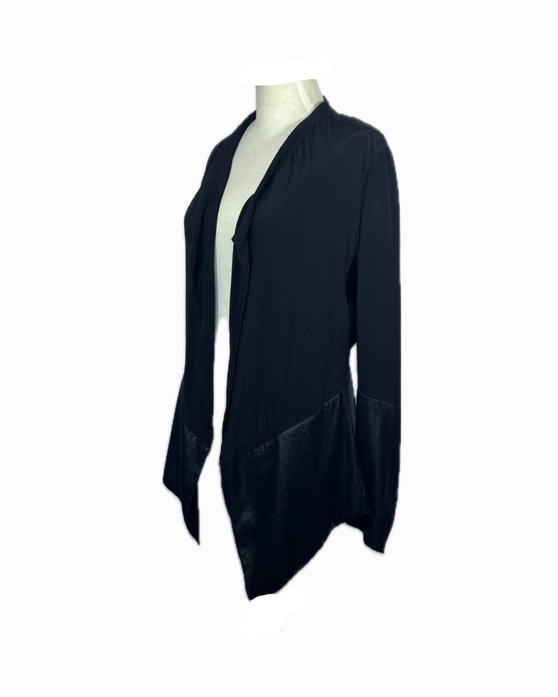 DKNY top