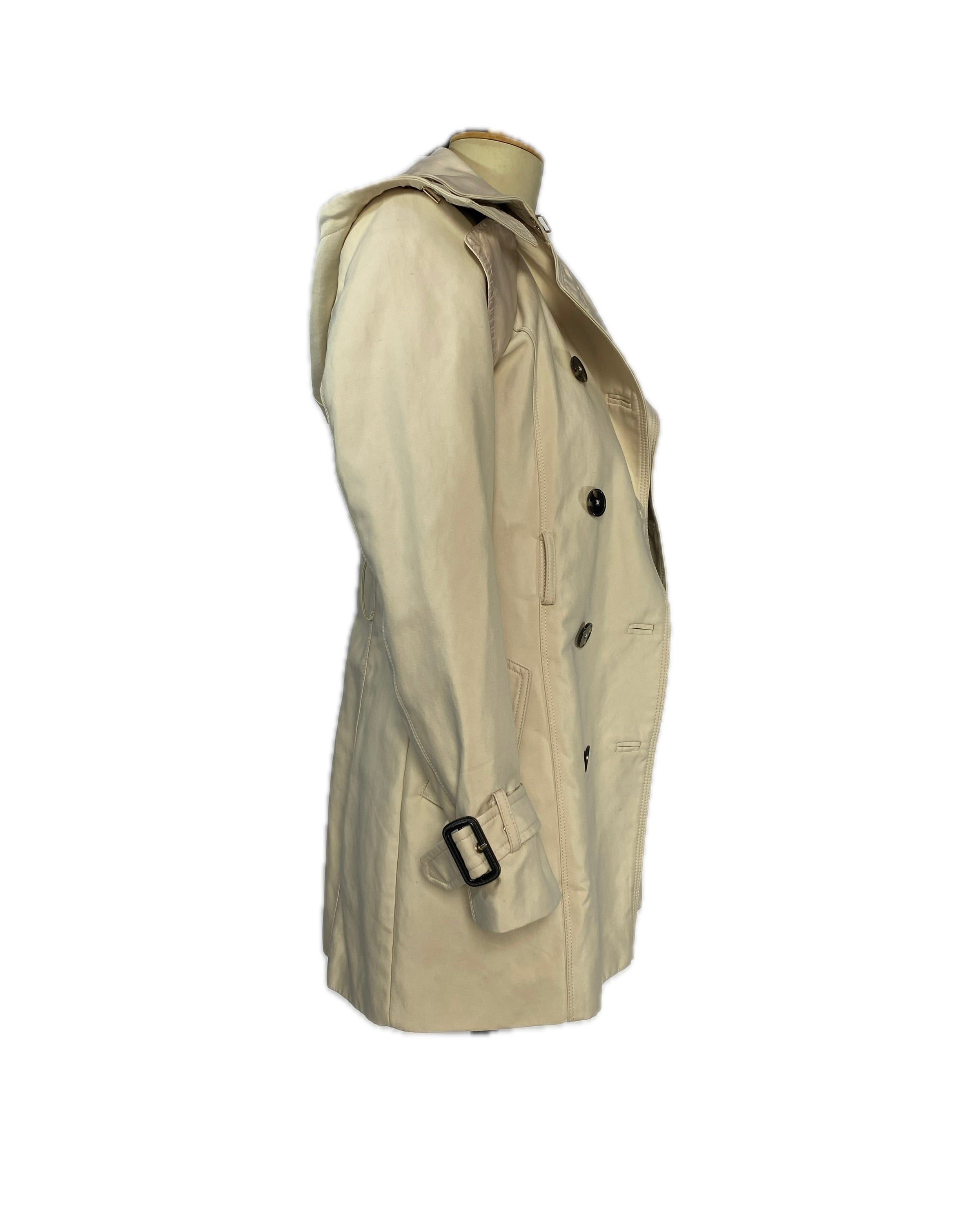 Zara Beige Jacket with Dark Buttons