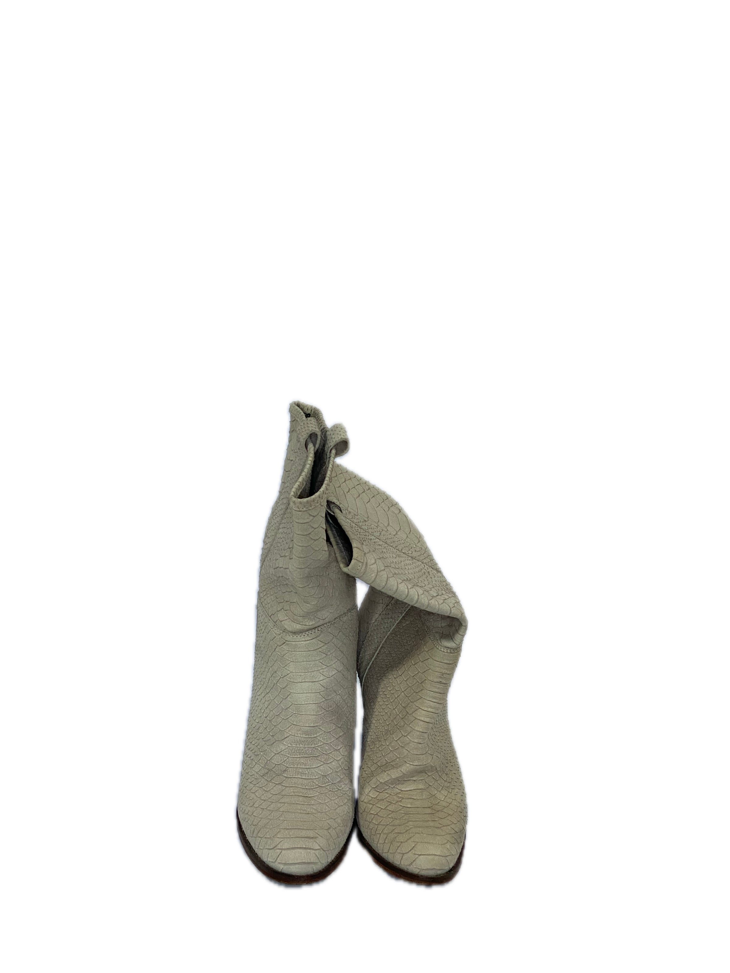 Vero Cuoio Ankle Boots